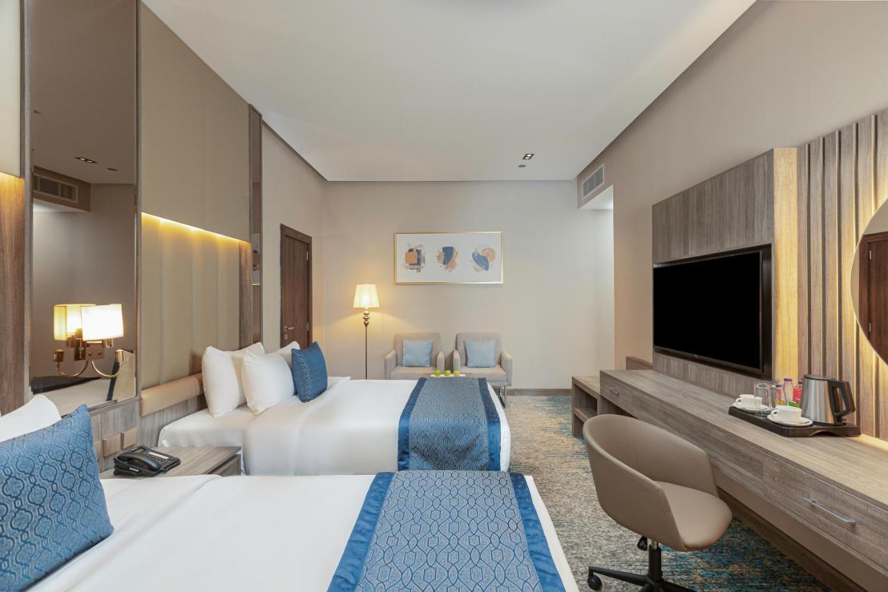 Seven Gardens Hotel Рияд Екстериор снимка