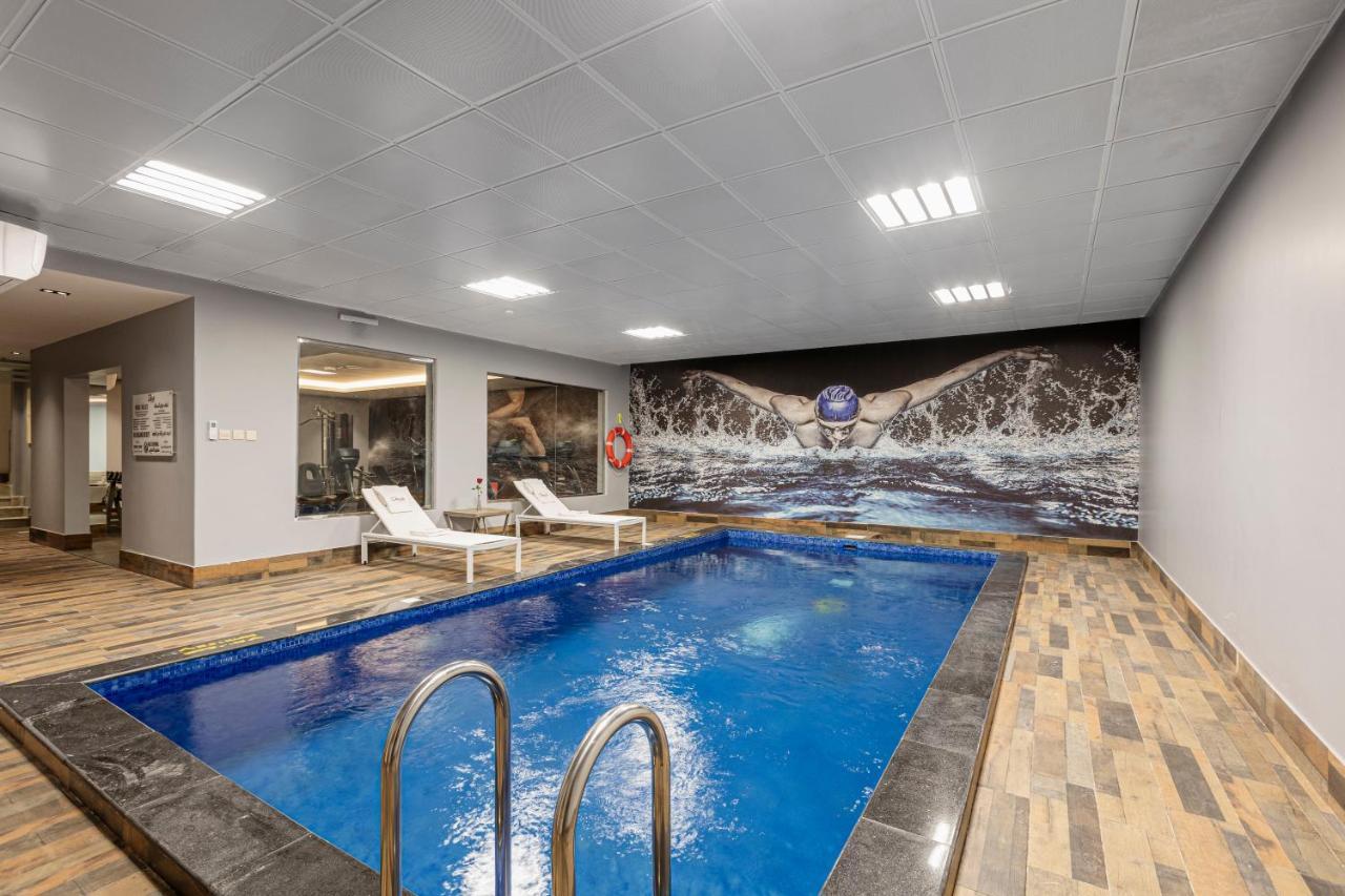 Seven Gardens Hotel Рияд Екстериор снимка
